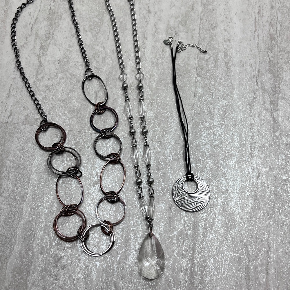 Lia Sophia necklace 3 for 1 Amber waves link hoops glass pendant